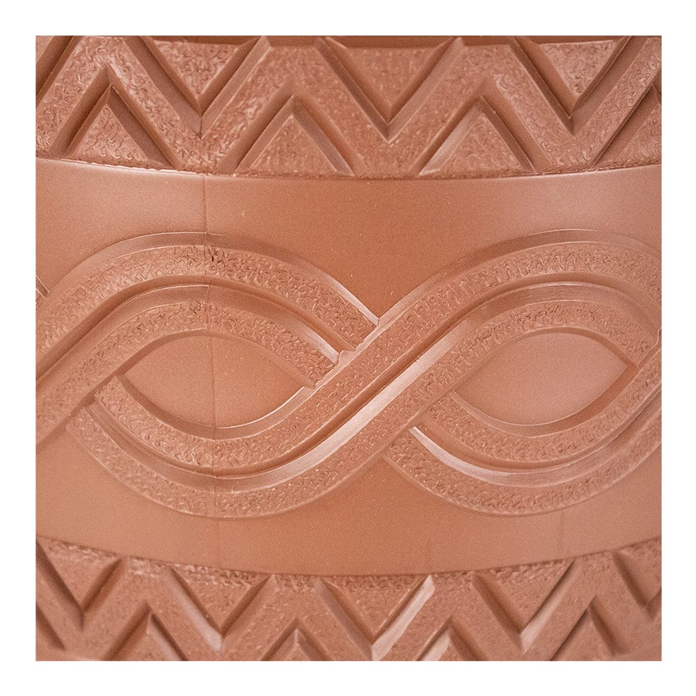 Maceta de plástico con base azteca barro/chocolate 111C Peyo