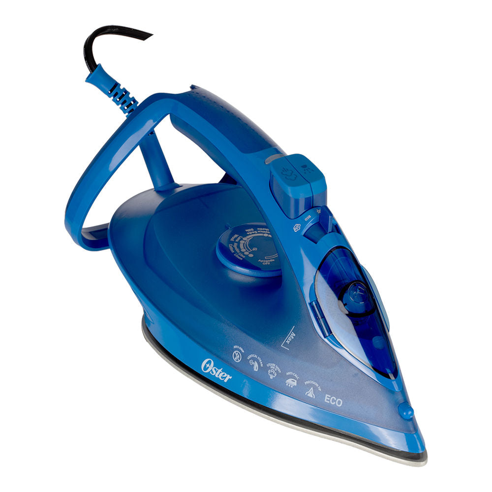 Plancha de vapor con golpe azul GCSTAC7601-013 Oster