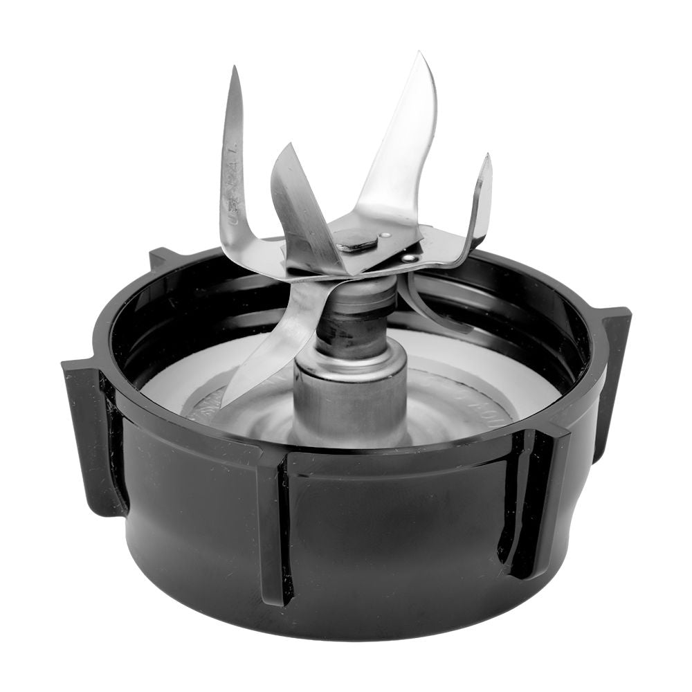 Licuadora Vortex 3 velocidades con vaso de vidrio Oster – detalle del conjunto de cuchillas