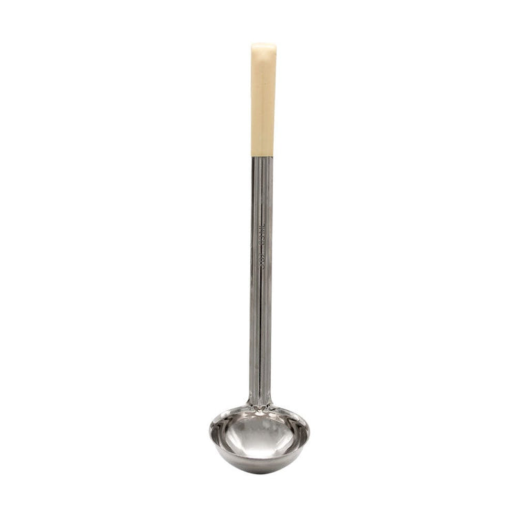 Cucharón de acero inoxidable con mango marfil 3 oz CP-I T 3 GR Qualité Premium