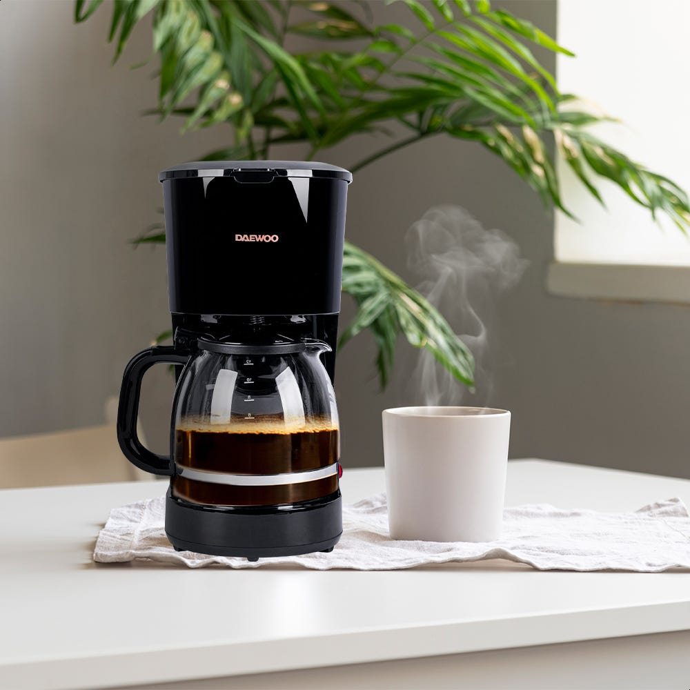 Cafetera 12 tazas con jarra de vidrio negra DCM-1884 Daewoo