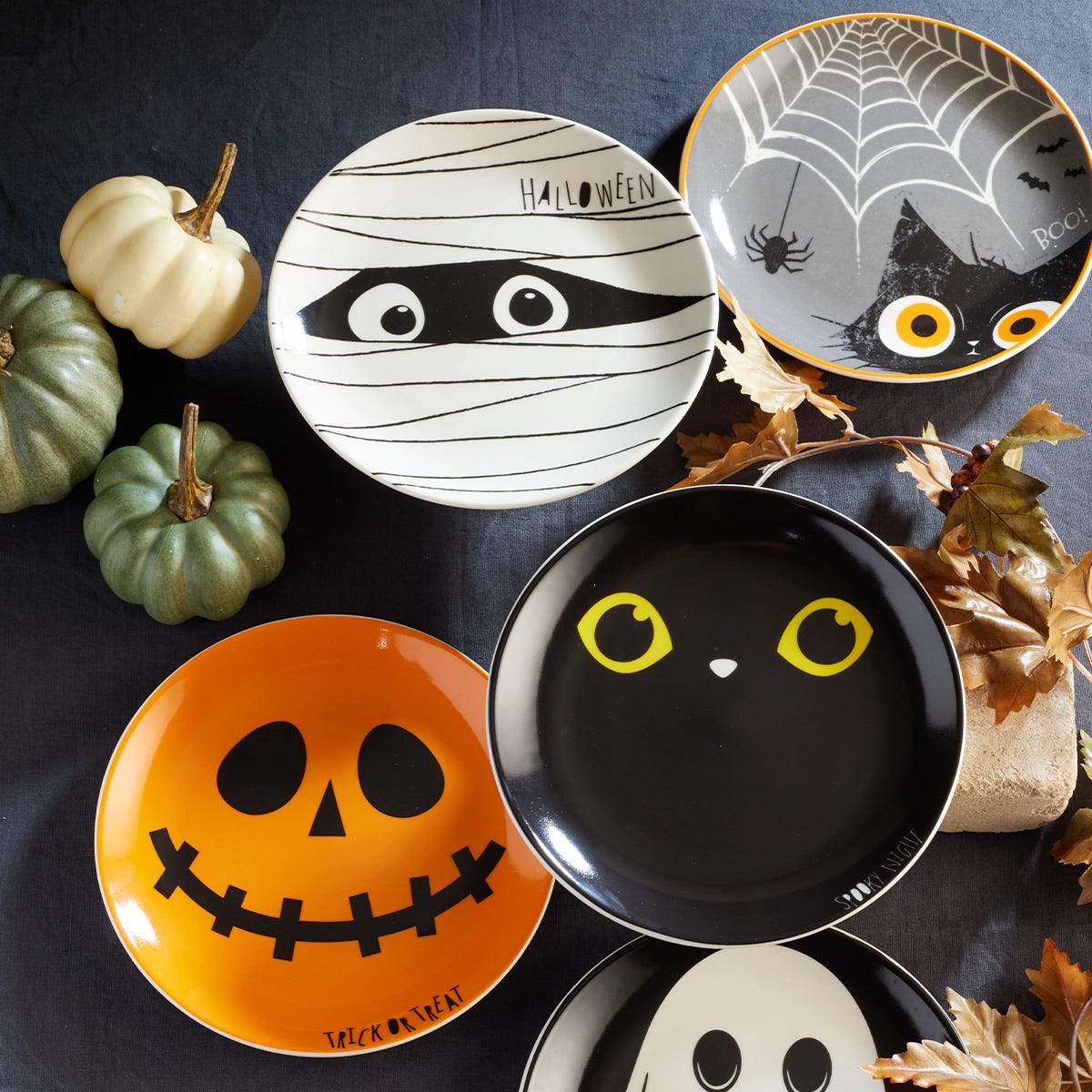 Plato postre de cerámica 20.1 cm Halloween Corona