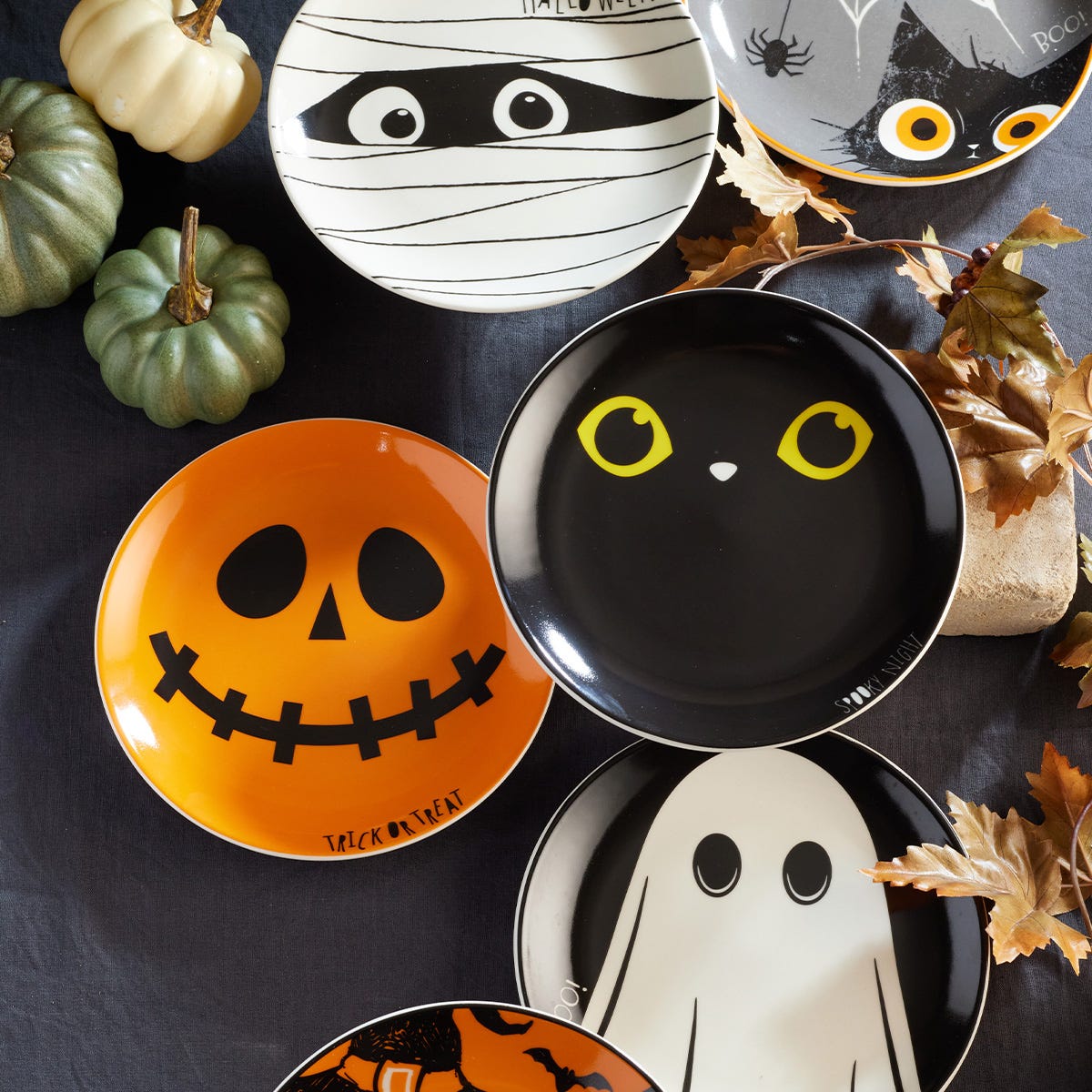 Plato postre de cerámica 20.1 cm Halloween Corona
